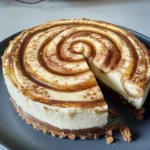 Cinnamon Roll Cheesecake